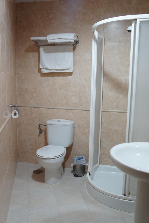 קוניל דה לה פרונטרה Hostal La Conilena חדר תמונה