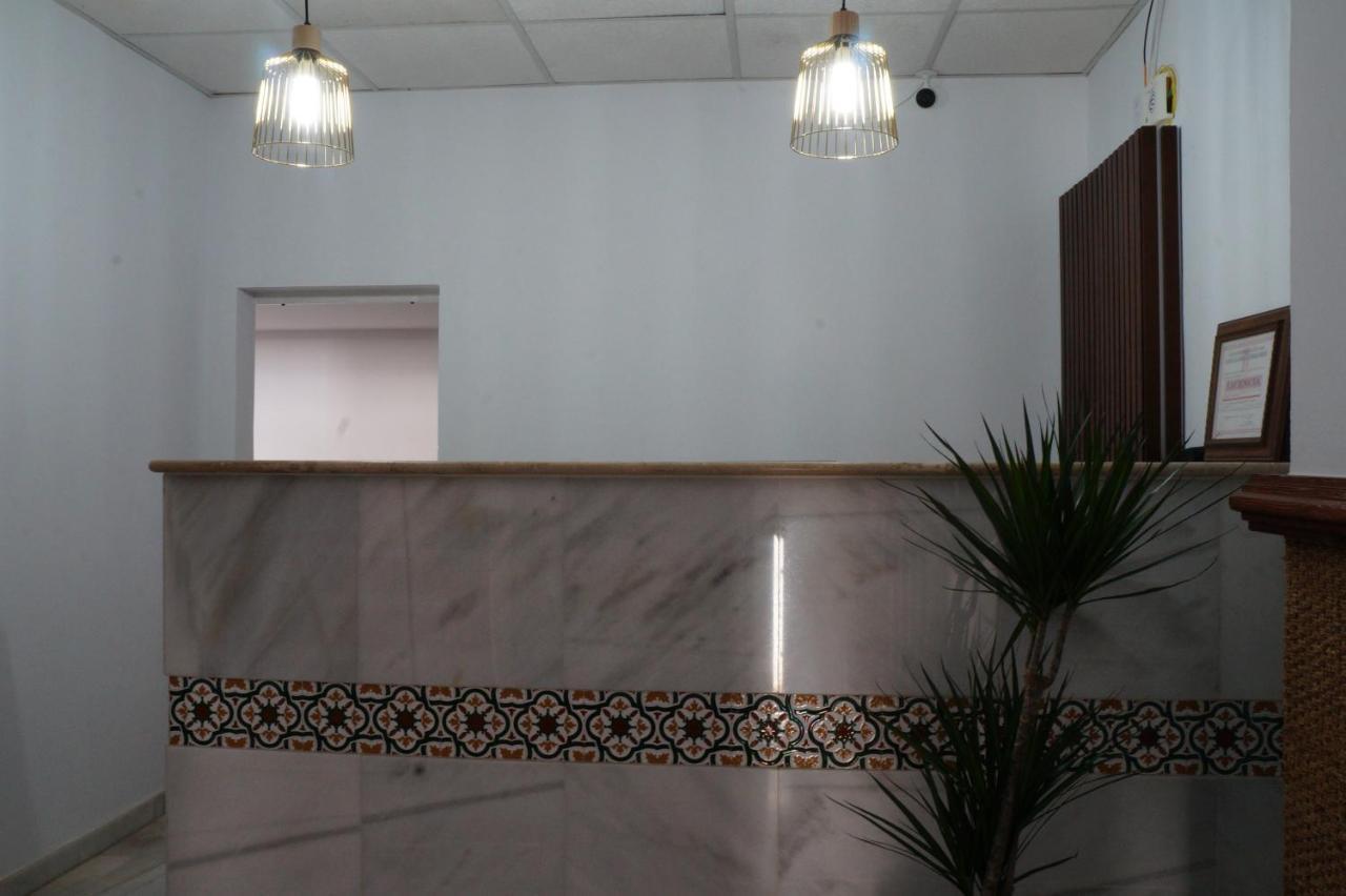 קוניל דה לה פרונטרה Hostal La Conilena מראה חיצוני תמונה